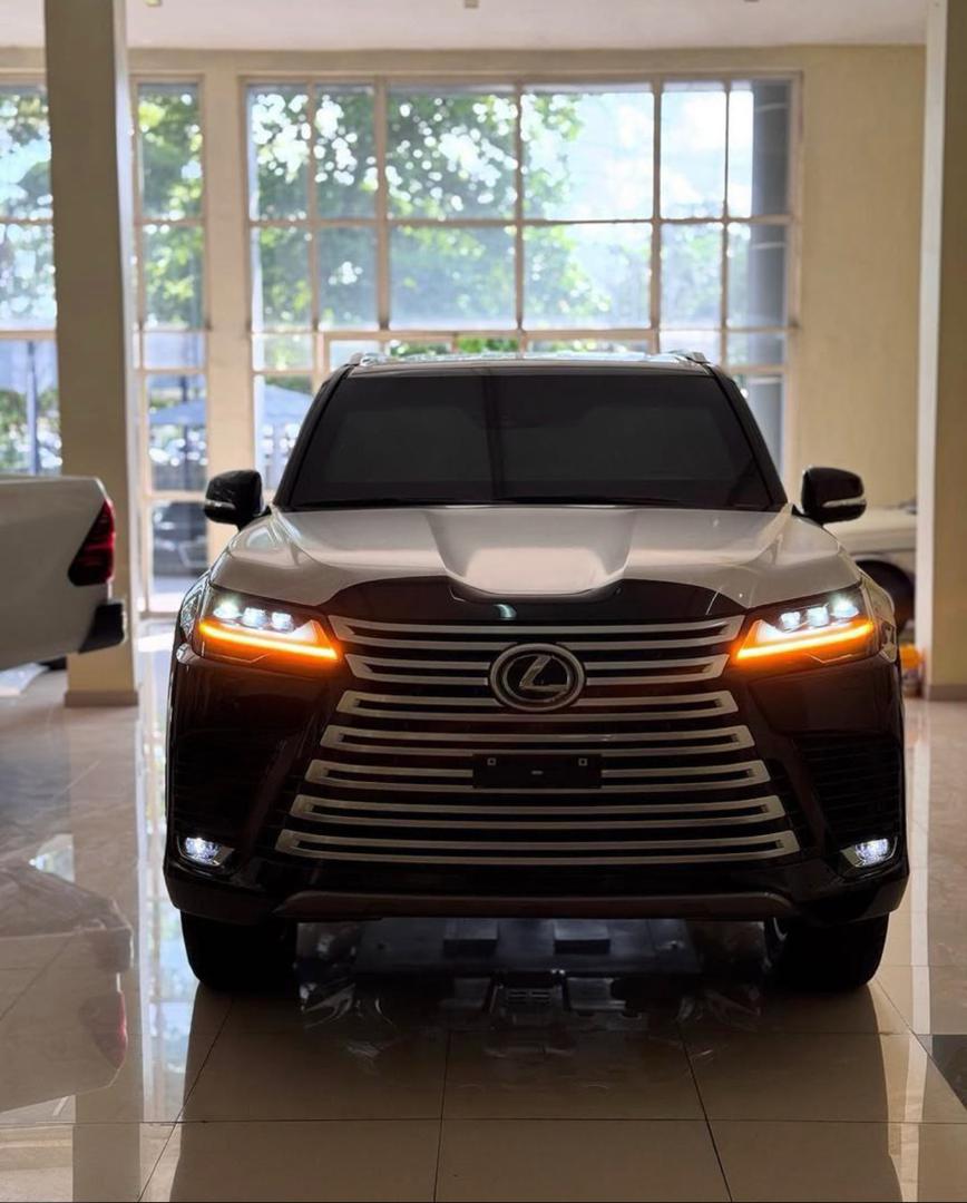 2023 Honda CR-V in blue color